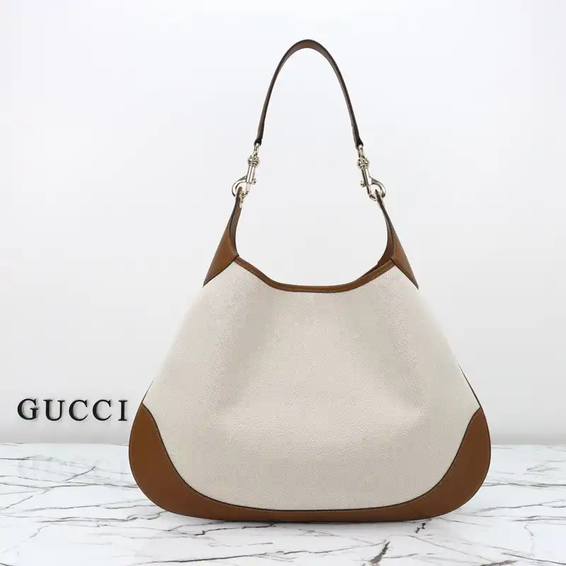 G*u*i bags 2411ya0186