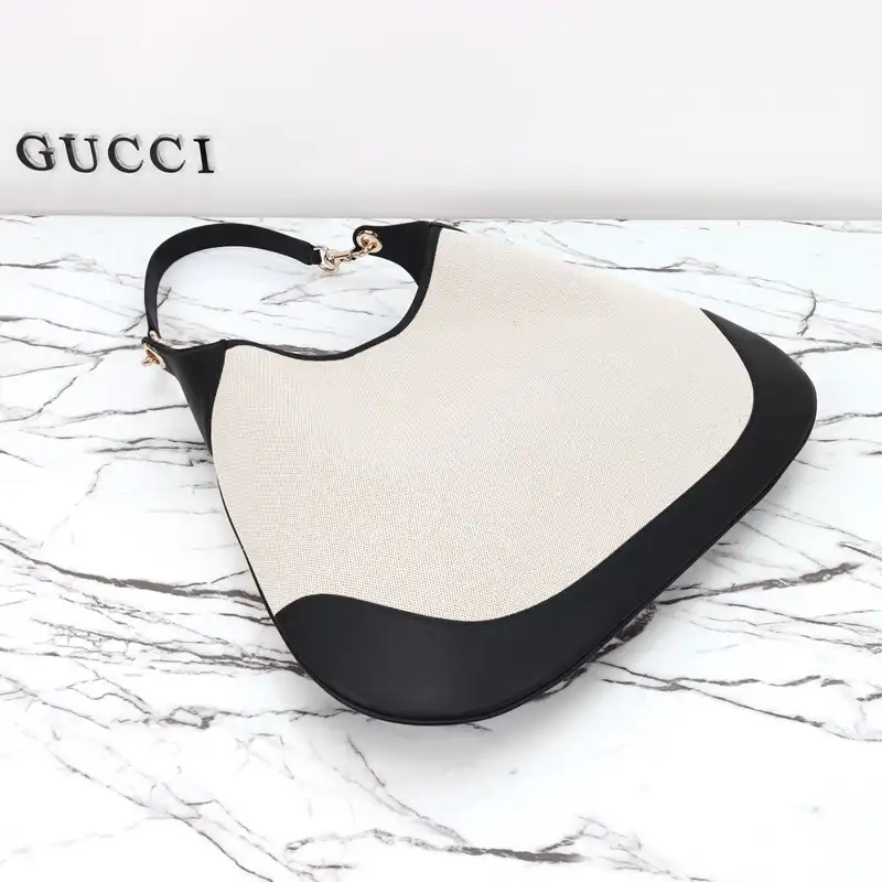 G*u*i bags 2411ya0187