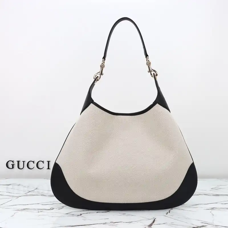 G*u*i bags 2411ya0187