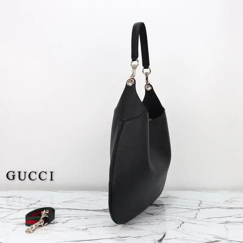 G*u*i bags 2411ya0188