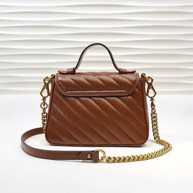 G*u*i bags 2012sh0007