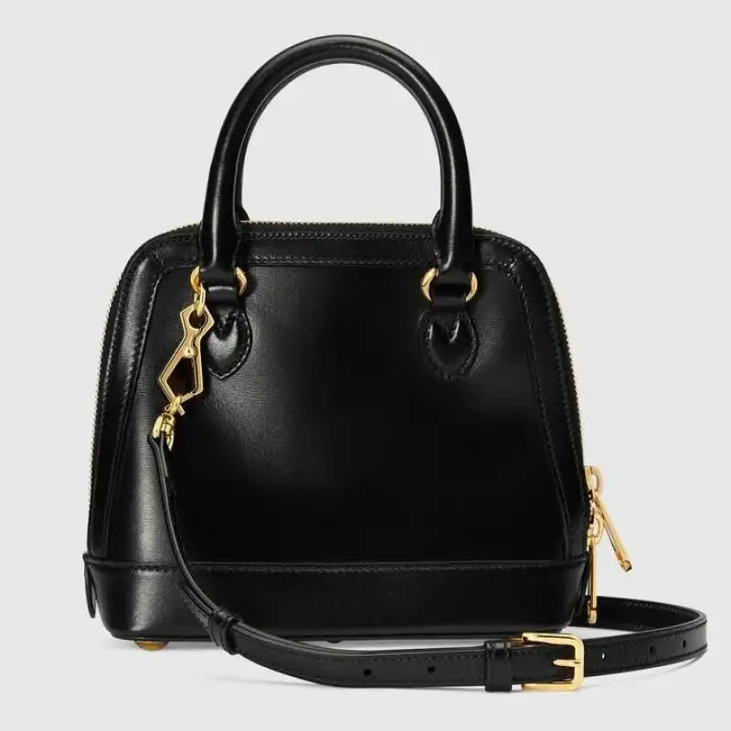 G*u*i bags 2012sh0060