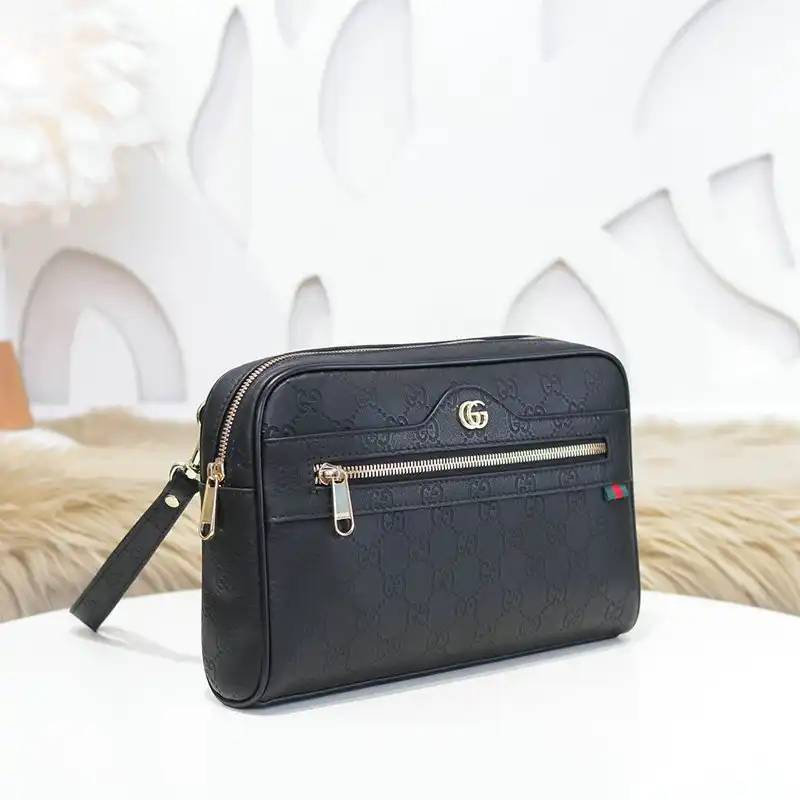 G*u*i bag 20ya11010