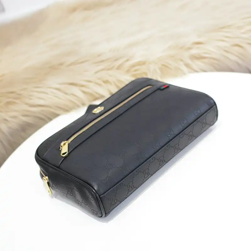 G*u*i bag 20ya11010