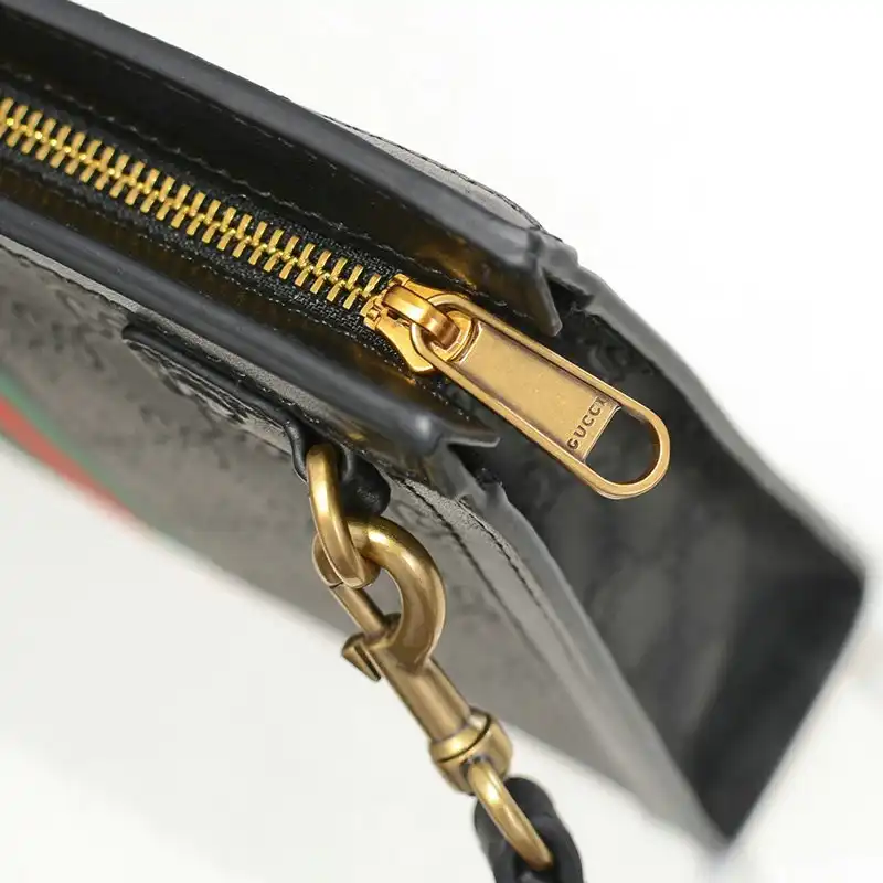 G*u*i bag 20ya11014