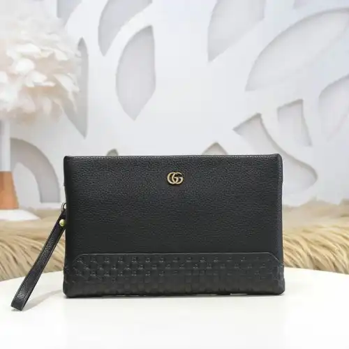 G*u*i bag 20ya11017