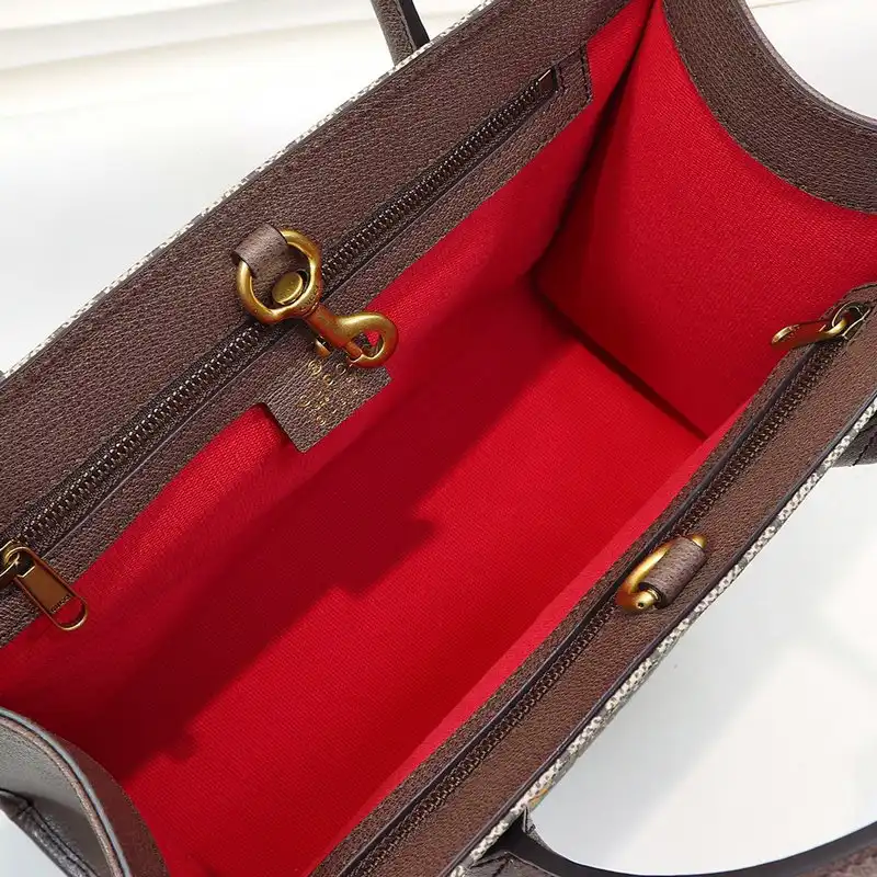 G*u*i bag 20dj11063