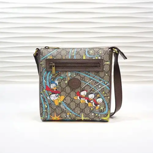G*u*i bag 20dj11064