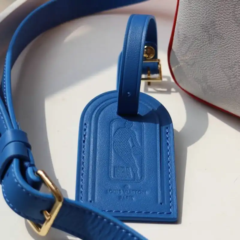 LV Bag 20DJ11089