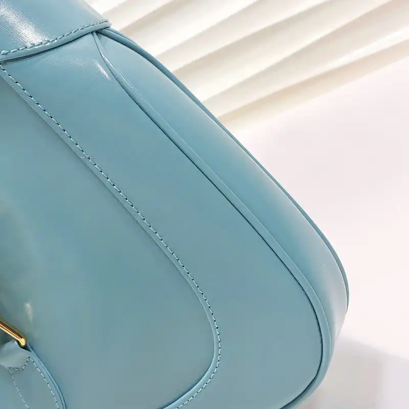 G*u*i bag 20dj11108