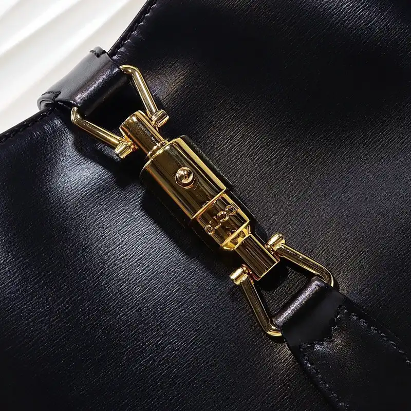 G*u*i bag 20dj11109