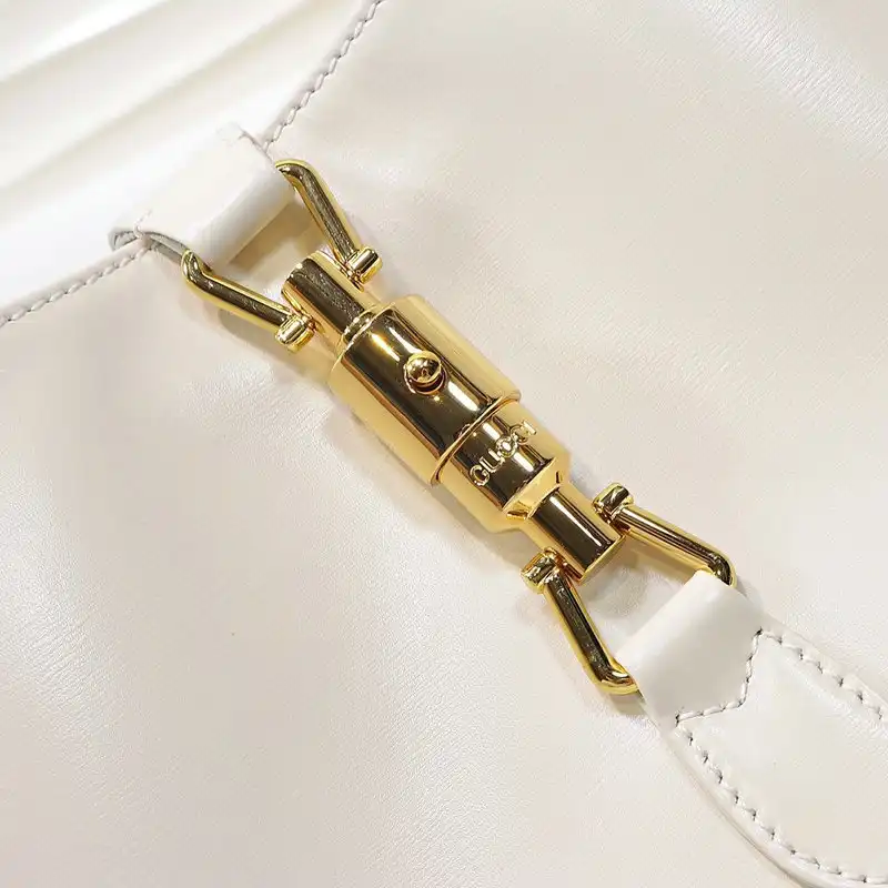 G*u*i bag 20dj11110