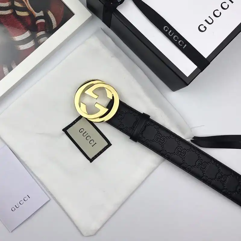 G*u*i s belts 19bl0021