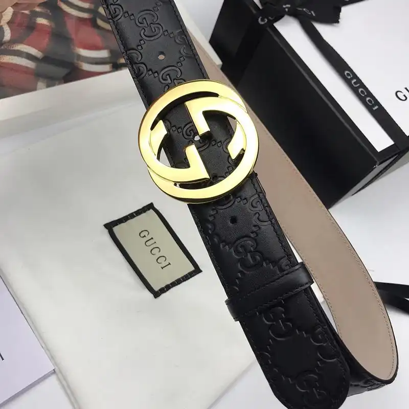 G*u*i s belts 19bl0021