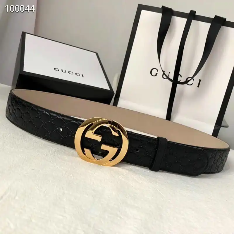 G*u*i s belts 19bl0024