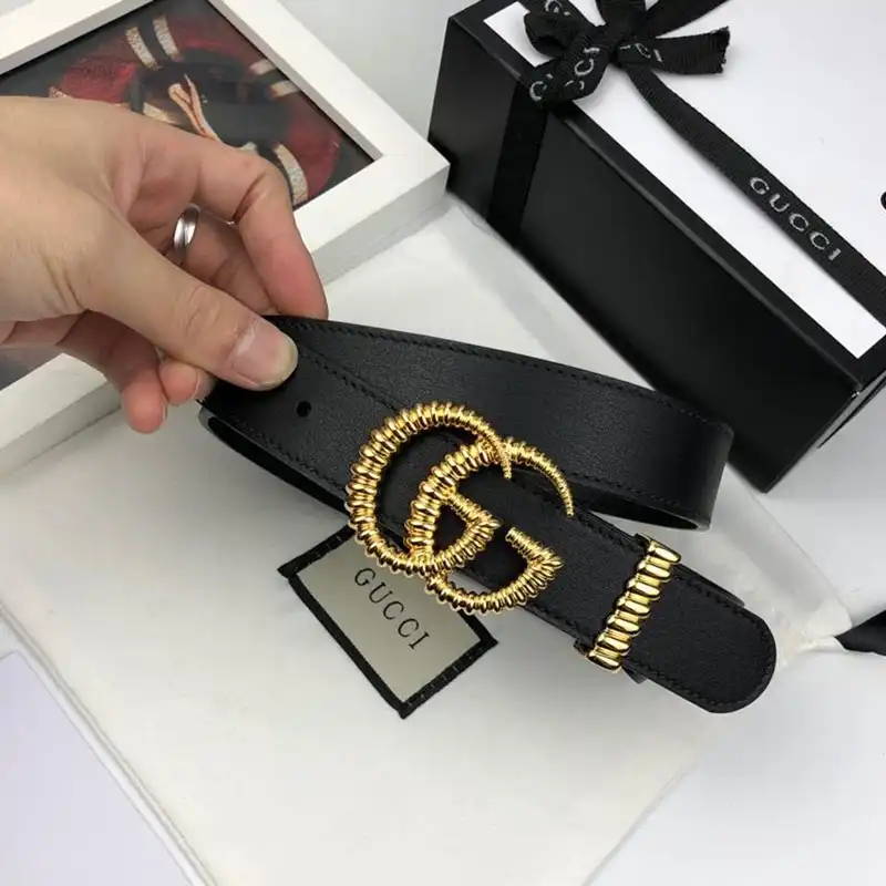 G*u*i s belts 19bl0042