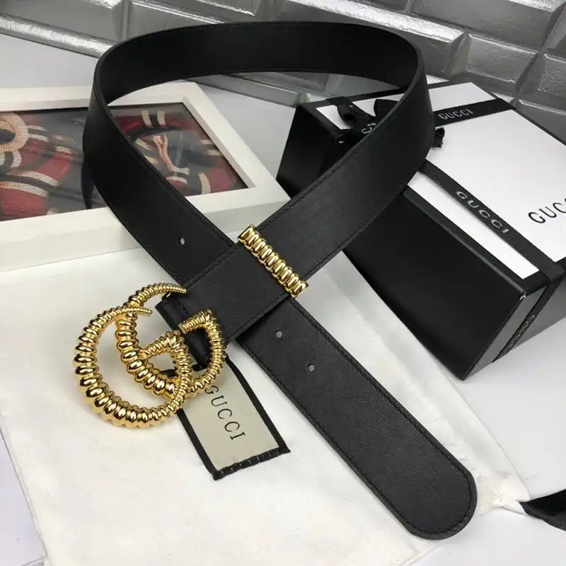 G*u*i s belts 19bl0043