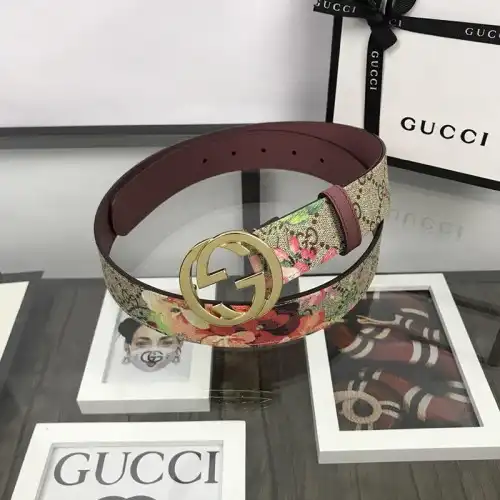 G*u*i s belts 19bl0052
