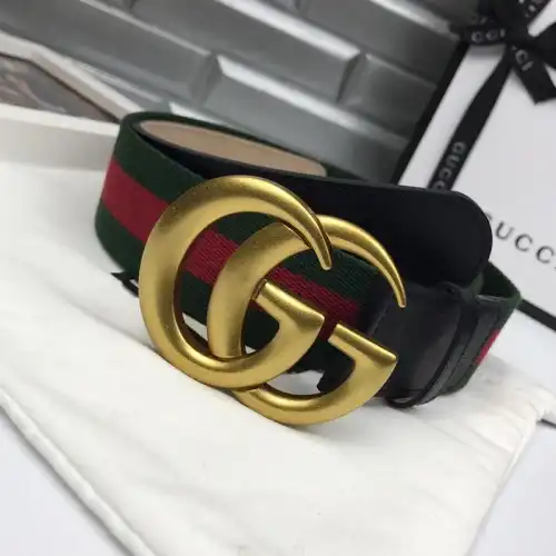 G*u*i s belts 19bl0083