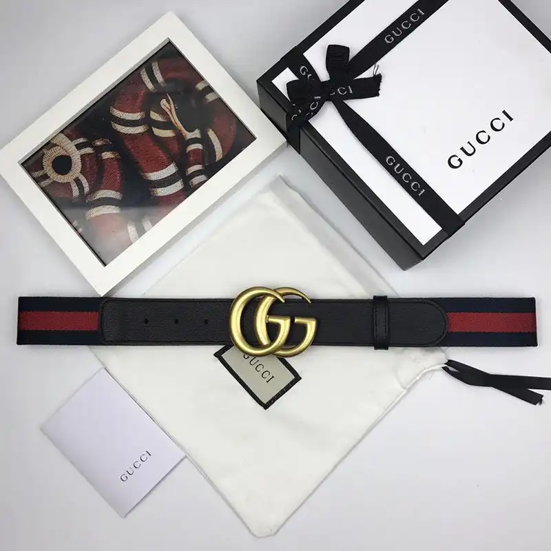 G*u*i s belts 19bl0084