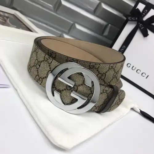 G*u*i s belts 19bl0090