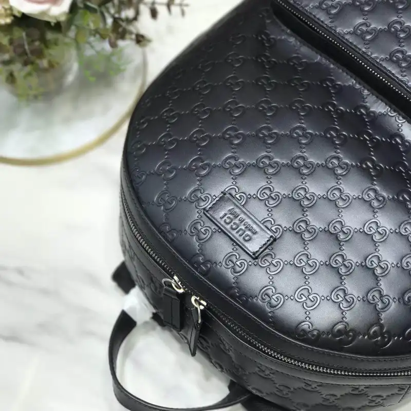 G*u*i bag 19ht0073