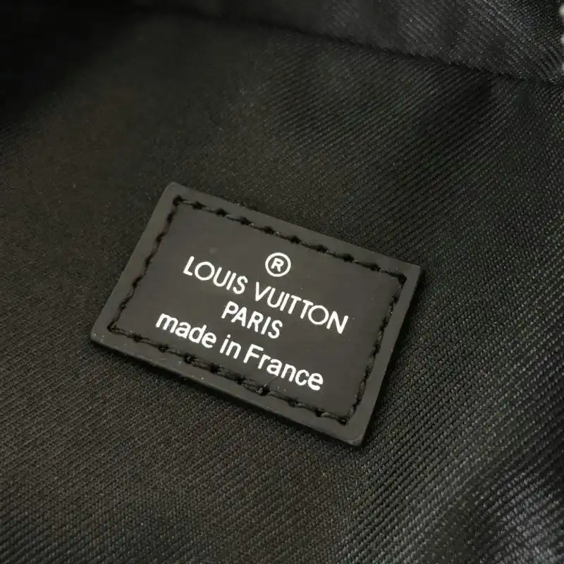 LV Bags 19T1L0107