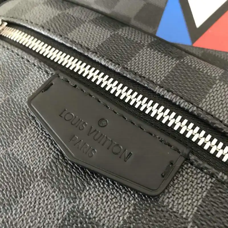 LV Bags 19T1L0107