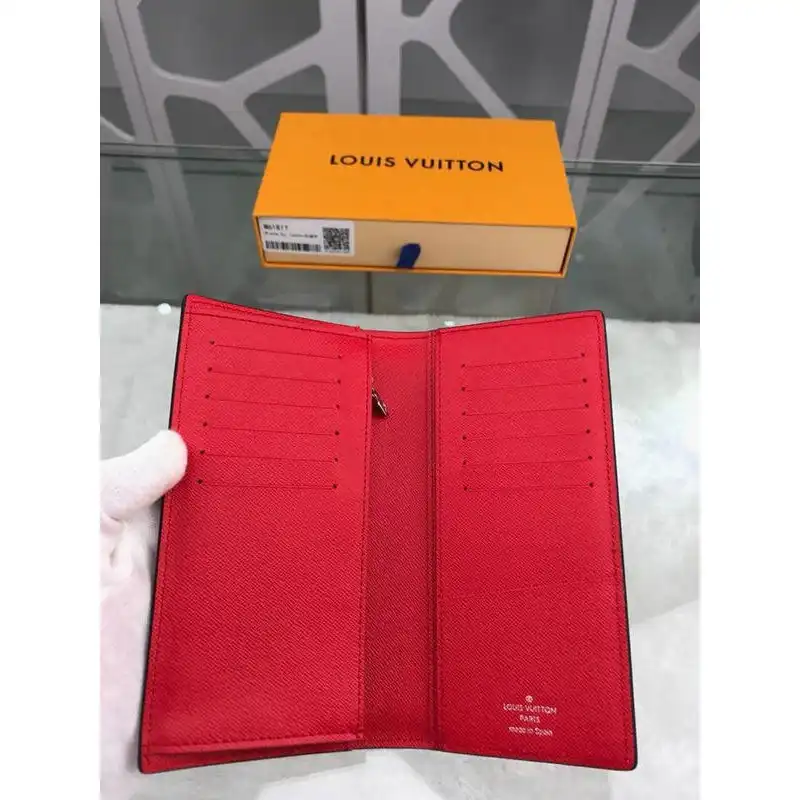 LV Bags 19T1L0583