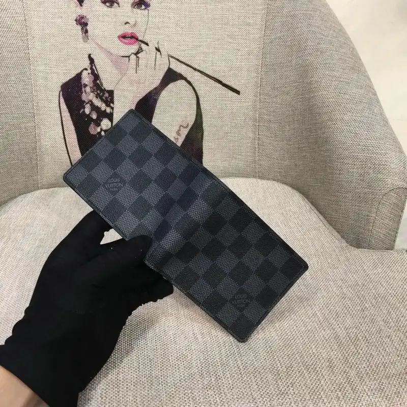 LV Bags 19T1L0620
