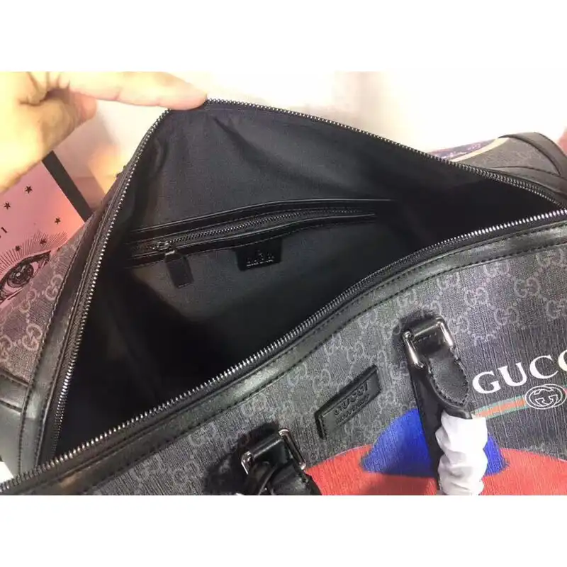 G*u*i bags 19t1l0695