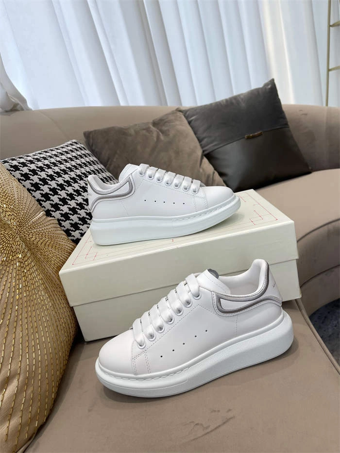 Alexander McQueen Oversized Unisex 2587