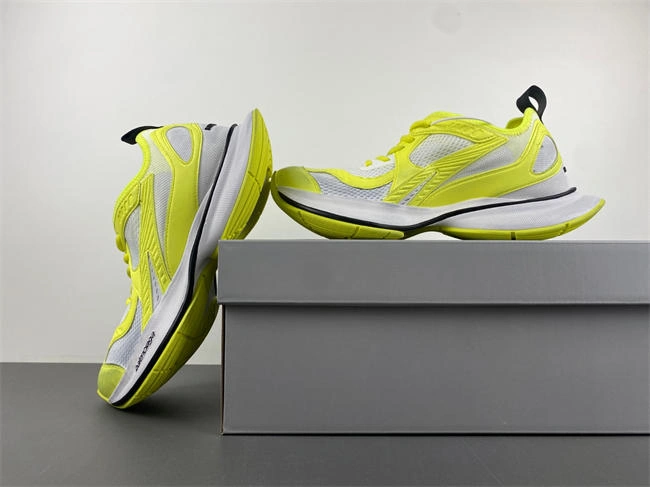 ModernLook BALENCIAGA 793945 WFLGY 4331