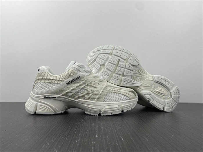 BLCG Phantom White  678869 W2E92 OdorResistant 4452