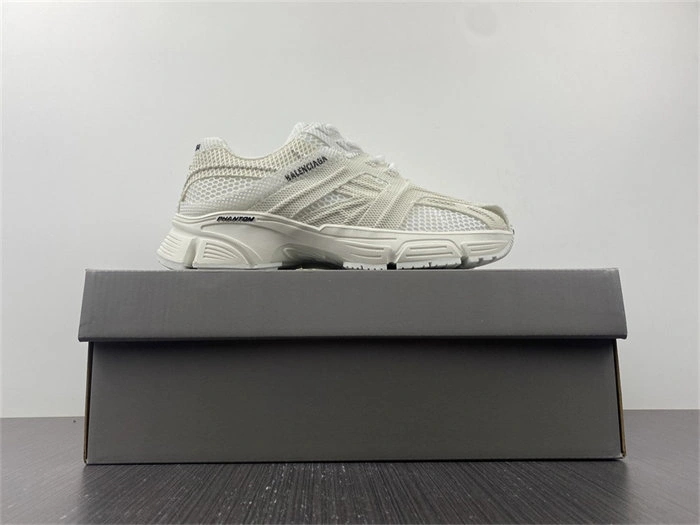 BLCG Phantom White  678869 W2E92 OdorResistant 4452