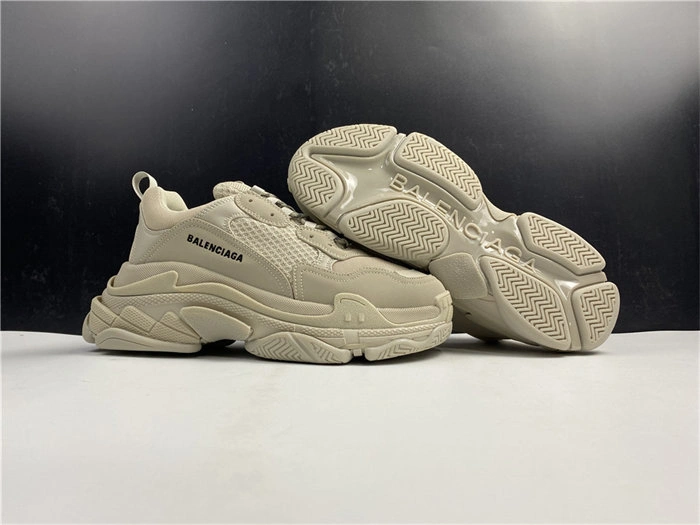Classic BLCG SNEAKER TRIPLE.S.GOMMA 536737 W2FW1 4535