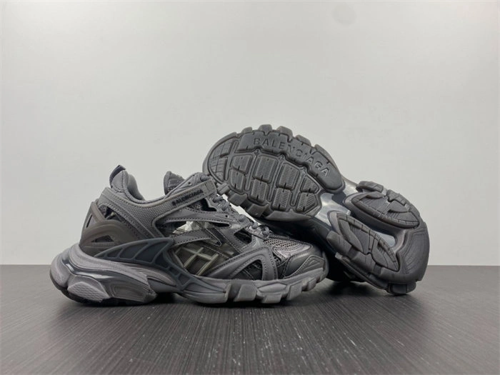 Chic BLCG TRACK 2TRAINER 4.0 QPEN SNEAKER 568615 W3CT1 4453