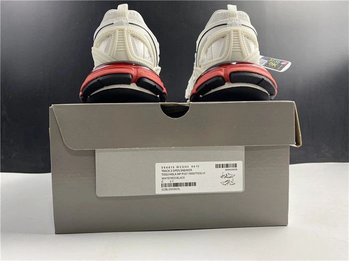 BLCG TRACK SNEAKER 568615 W2GN3 Versatile 4527