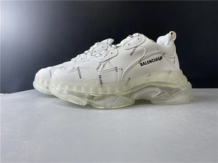 SportInspired BLCG TRIPLE S BLACK SNEAKER 524039 W09E1 4524