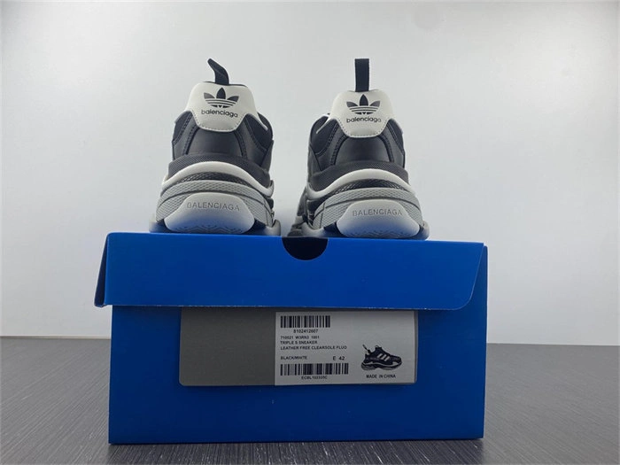 Comfortable BLCG TRIPLE S SNEAKER 710021 W3RN3 4479