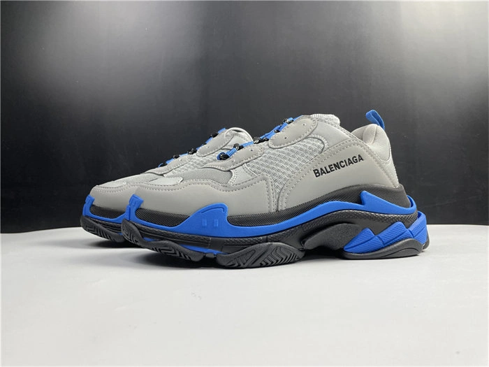 BLCG TRIPLE SNEAKER 536737 W06N1 Classic 4495
