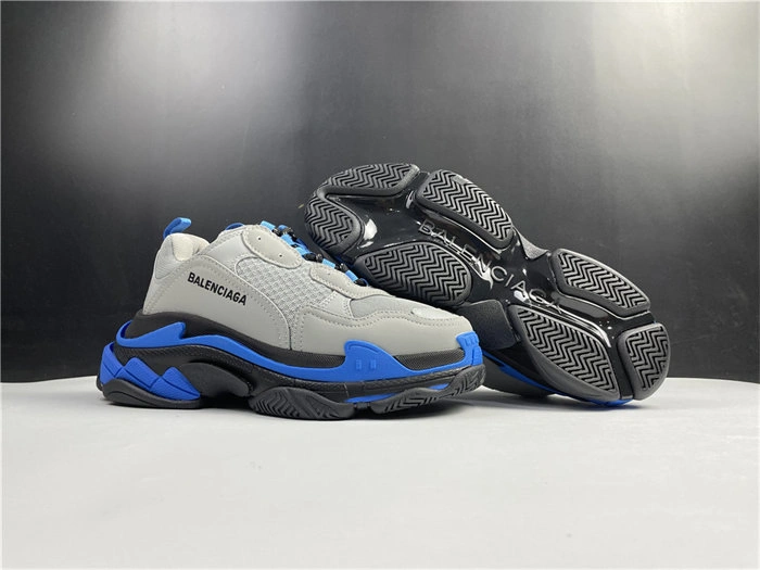 BLCG TRIPLE SNEAKER 536737 W06N1 Classic 4495