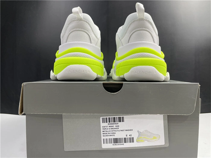 BLCG TRIPLE SNEAKER 536737 W0901 Vibrant 4491