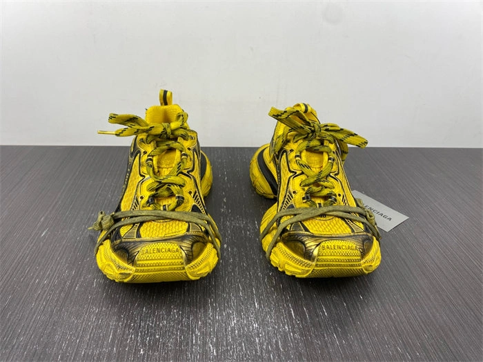 Balenciaga 3XL Yellow 734734 W3XL2 WeatherProof 4384