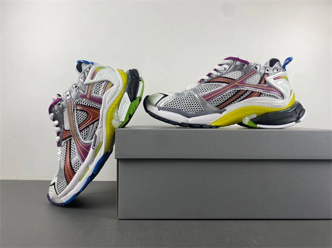 Balenciaga 772774-W3RBW- BestValue 4272