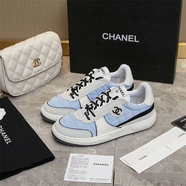 Modern Chanal Sneakers 2214