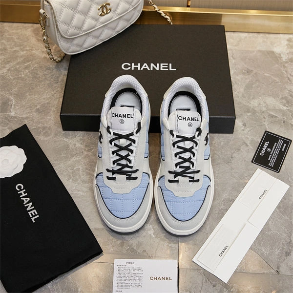Modern Chanal Sneakers 2214