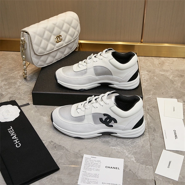 Chanal Sneakers FashionForward 2221