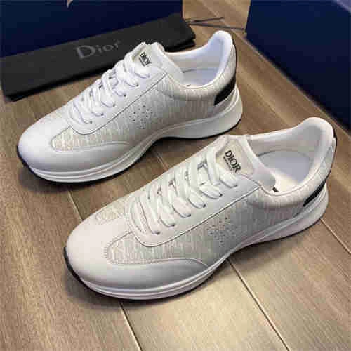 Sustainable DR Sneaker 1126