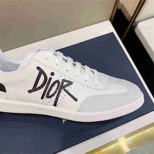 Upgraded DR Sneaker 1143